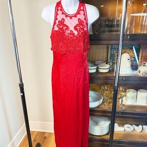 Vintage Roberta Red Lace High Neck Halter Back Fitted Evening Prom Gown Size 5/6
